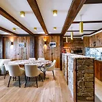 Luxury 70m2 Balcon Courchevel1850 Parking アパート *