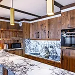 Luxury 70m2 Balcon Courchevel1850 Parking クールシュヴェル