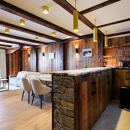 Luxury 70m2 Balcon Courchevel1850 Parking アパート